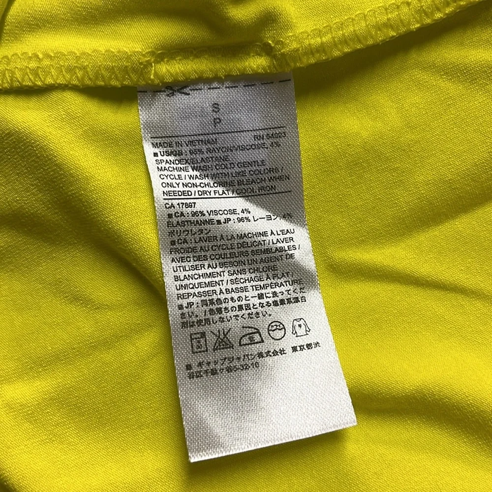 NWT Banana Republic Factory Chartreuse Sleeveless Smocked Waist Dress